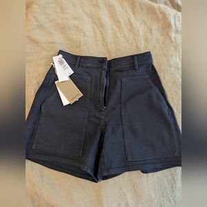 Wilfred Free Modern Utility Short
